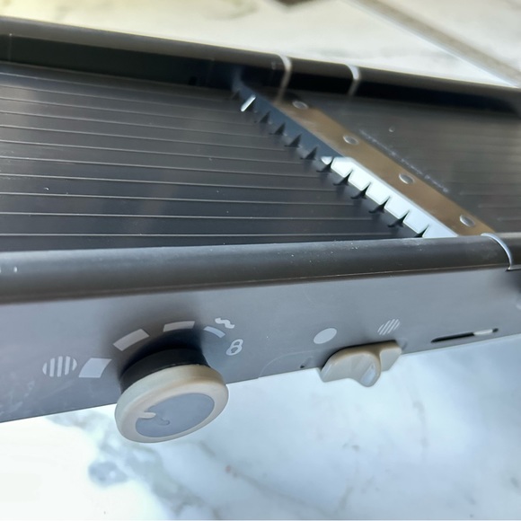 Progressive Multi-Mandoline Plus - Picture 10 of 16